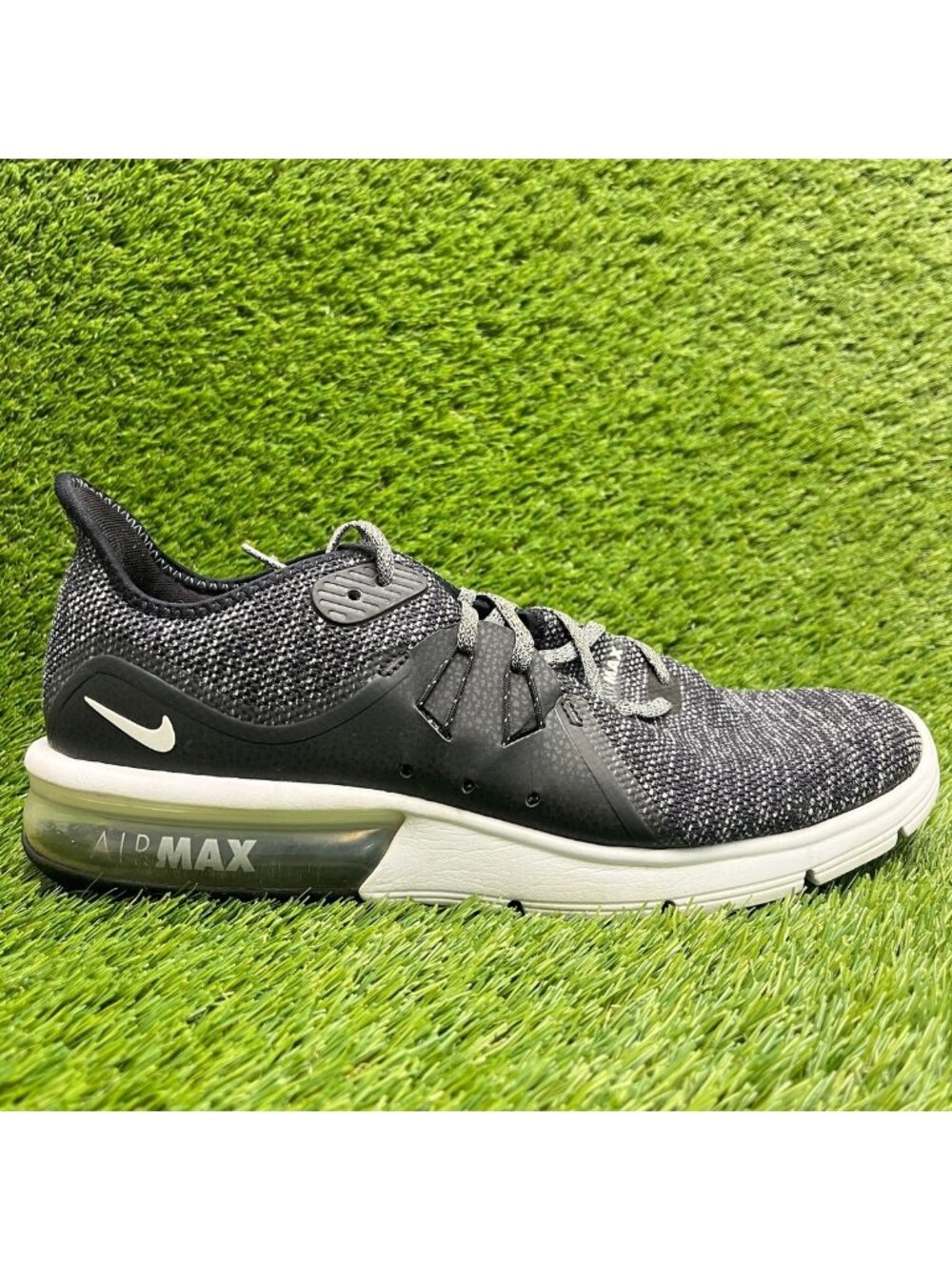 Nike Air Max Sequent 3 Mens Size 11.5 Black White Running Walking Shoes Sneakers